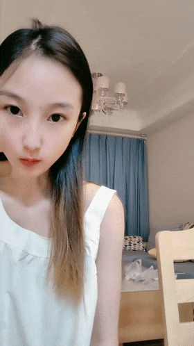 重磅，火爆小尤物，【純情小貓咪】，顔值身材秒殺一線明星網紅，無套内射啪啪，這小蠻腰扭得大哥們心都亂了