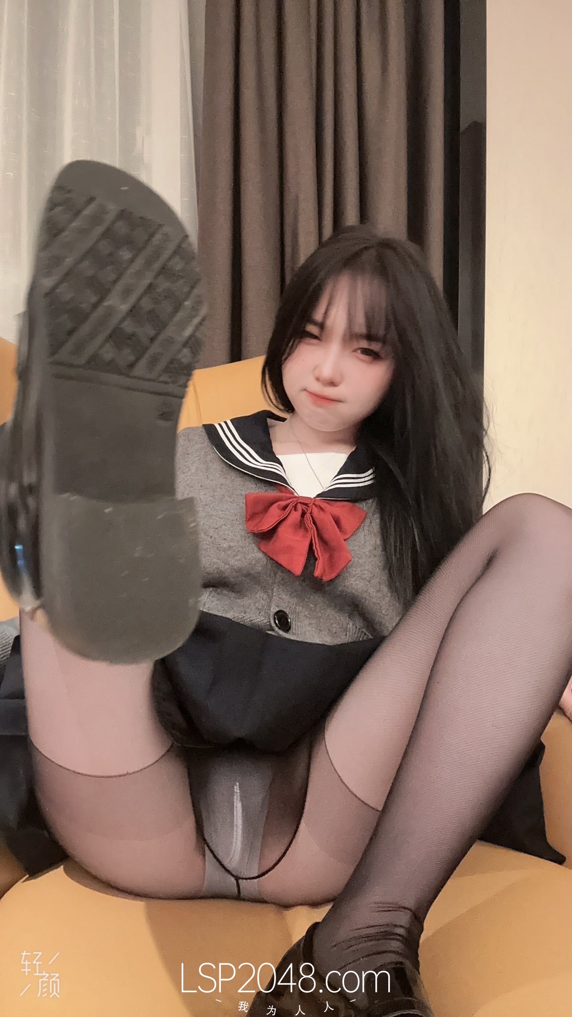 ✅反差小母狗✅黑丝JK学妹偷情 在大鸡巴爸爸的鸡巴下变成淫荡的骚母狗 淫荡的模样只给爸爸看，对着镜子才知道自己有多骚