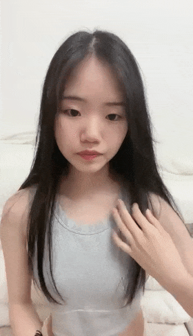 推薦！長腿大學生被幹了~【汐汐】内褲套頭~道具狂插~爽，小妹妹已經被解鎖全部姿勢
