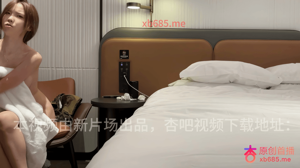 台灣-補校名師○○○下海-平時嚴謹的女老師月入百萬卻為了這件事拍攝AV