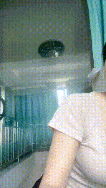 -最新流出良家G乳御姐新人桃子下海福利劲爆骚舞大屌贴脸坐骑抠逼喷水