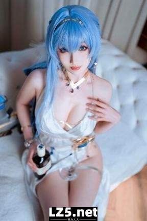 終極宅男女神rioko涼涼子頂級精緻美豔妝容豐盈突翹雪臀迷人修長勾人的玉腿黑絲襪誘惑十足