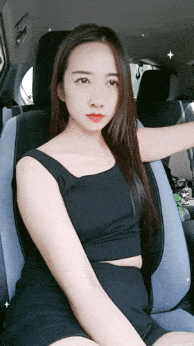主營戶外喜歡刺激的感覺小溫柔約情人驅車到無人區車震内射回到酒店性欲再起騷逼真是個榨汁機牛逼了