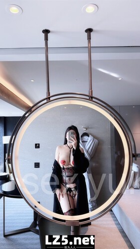 [MP4/12.0G]極品巨乳肥臀反差少婦｜Sexy_YuKi｜合輯 商朝公廁口硬單男雞巴後入粗暴抽插 穿吊帶黑絲與多男酒店群P乳交肛塞深喉激戰等 32V