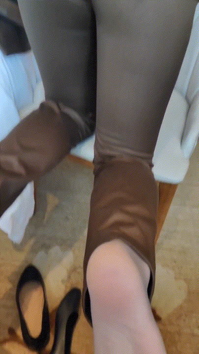 恋物癖大神【潜水员】爽玩各种丝袜骚脚 射鞋射脚 付费合集