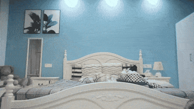 【春娇救志明探花】，新晋探花劲爆首场，170cm长腿御姐，连换两套情趣内衣，肤白貌美，翘乳圆臀，女上位口交尽情玩